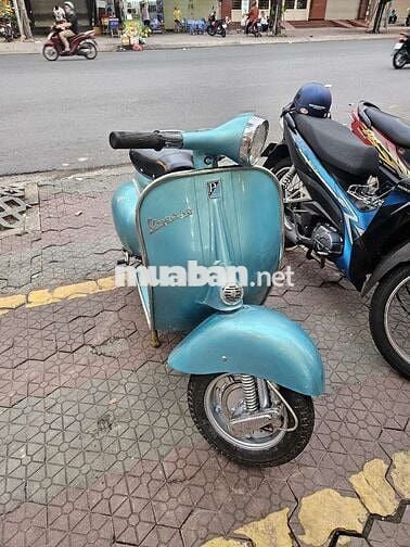 Piaggio Vespa cổ Xanh