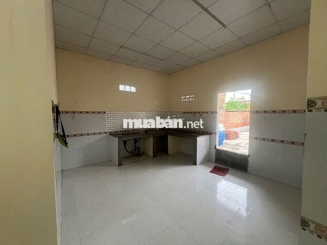 Cho thuê nhà nguyên căn gần trại kép cô Linh ngã từ bưu điện Cam Ranh