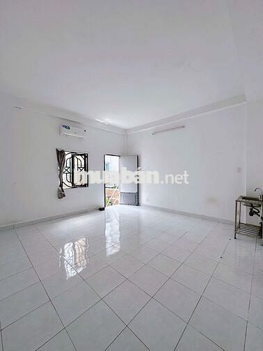 Cho thuê phòng 30m² Chế Lan Viên, Tân Phú.