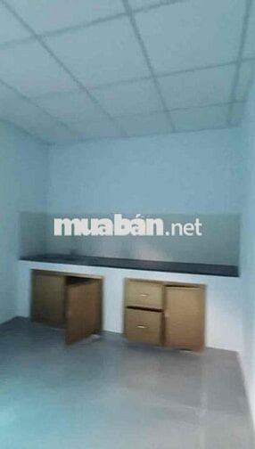 nhà nguyên căn 2 pn gần chung cư Đạt Gia