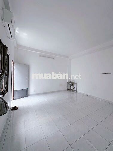 Cho thuê phòng 30m² Chế Lan Viên, Tân Phú.