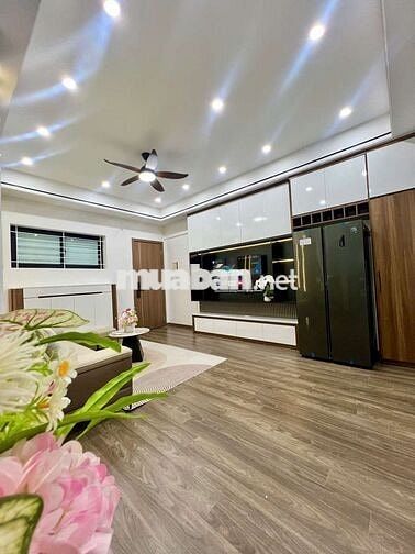 Chính chủ nhờ em bán căn hộ CT2 Bắc Linh Đàm
