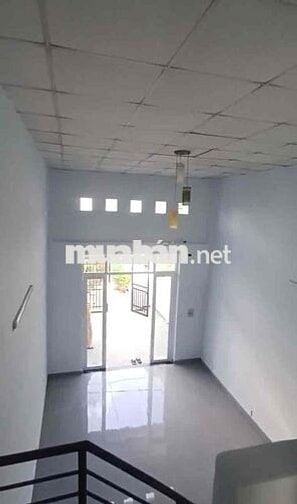 nhà nguyên căn 2 pn gần chung cư Đạt Gia
