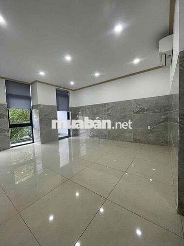 Cho thuê văn phòng khu đô thị Vạn Phúc 7,7 triệu/tháng