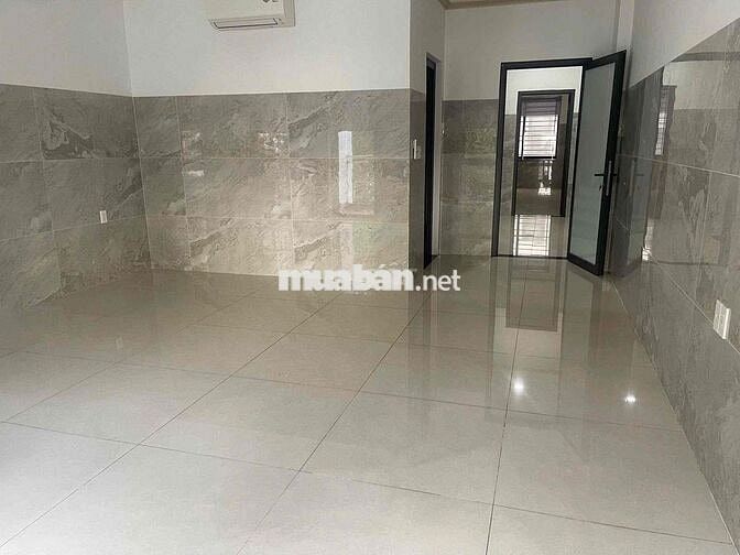 Cho thuê văn phòng khu đô thị Vạn Phúc 7,7 triệu/tháng