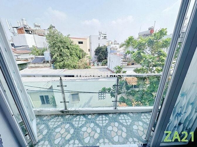 PHÒNG VIEW SÂN BAY TÂN SƠN NHẤT VỪA TRỐNG