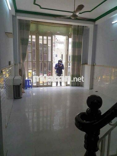 cho thuê nhà  bùi quang là (4x13) 1 lầu , 2pn , 2wc có máy lạnh