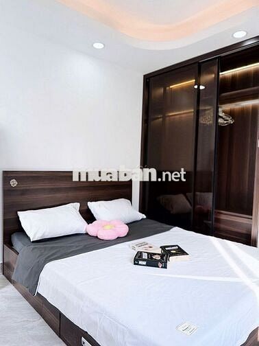 Mới khai trương!Căn hộ studio ban công Hoàng Hoa Thám-Full nội thất
