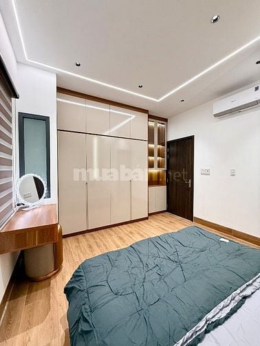 Nhà 4 Tầng Thang Máy 500kg,Hẻm 10m 541/77 Huỳnh Văn Bánh Phường 13