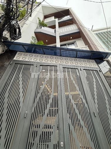 Nhà 4 Tầng Thang Máy 500kg,Hẻm 10m 541/77 Huỳnh Văn Bánh Phường 13