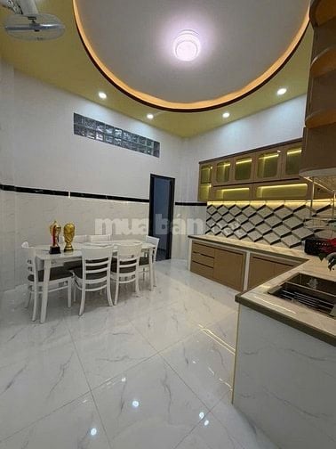 Bán gấp nhà đẹp bình tân giá mềm 