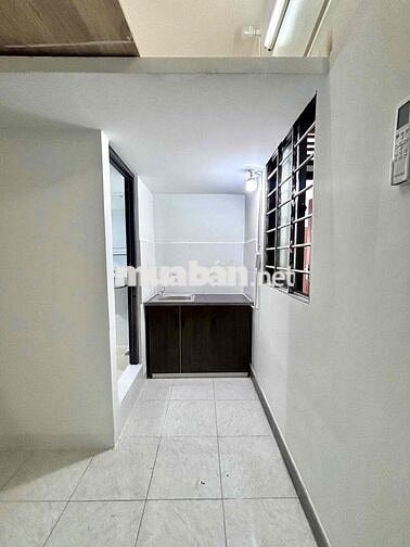 Phòng cho thuê ngay Phạm Thế Hiển P7 Q8 giá 4tr3 duplex
