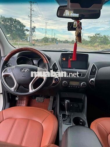 Hyundai Tucson 2011 Full 4WD Trắng Tự động