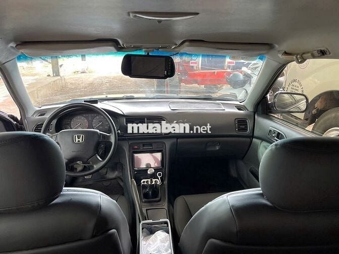 Honda Accord 1996 Số sàn Đen