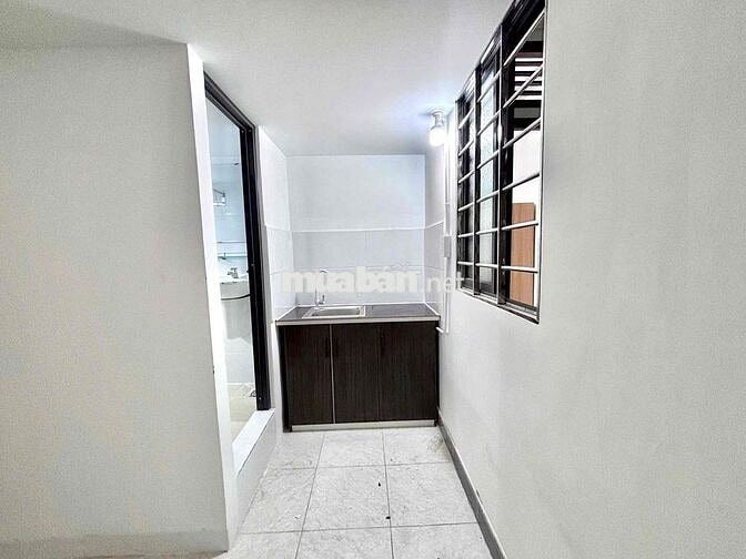 Phòng cho thuê ngay Phạm Thế Hiển P7 Q8 giá 4tr3 duplex