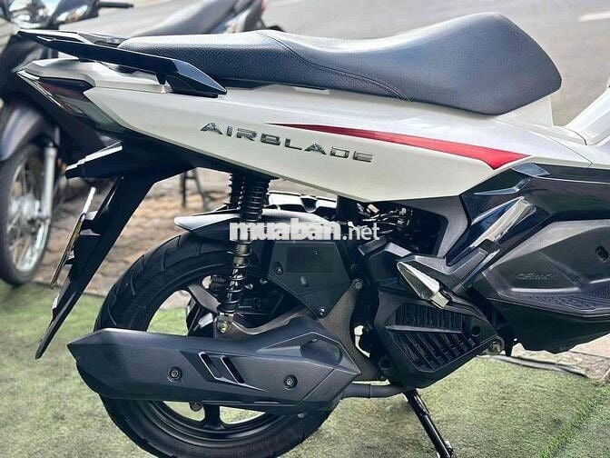 Honda Air Blade 125 2021 Trắng đen