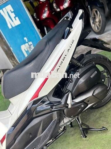 Honda Air Blade 125 2021 Trắng đen