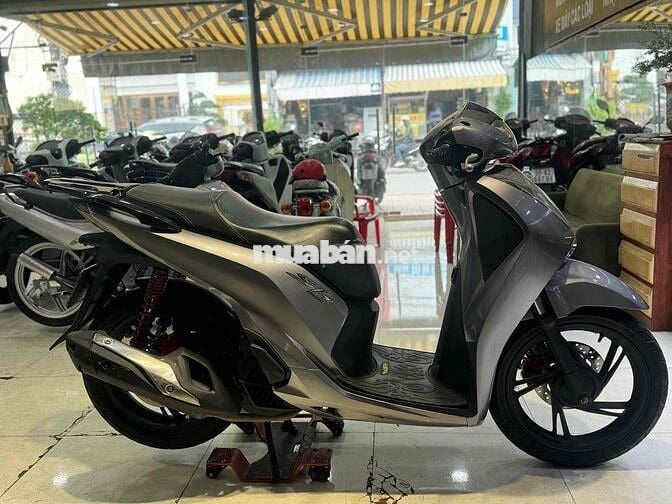Honda SHVN 150 2018 Bạc