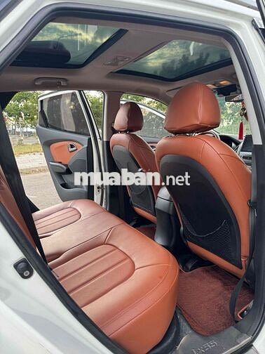 Hyundai Tucson 2011 Full 4WD Trắng Tự động