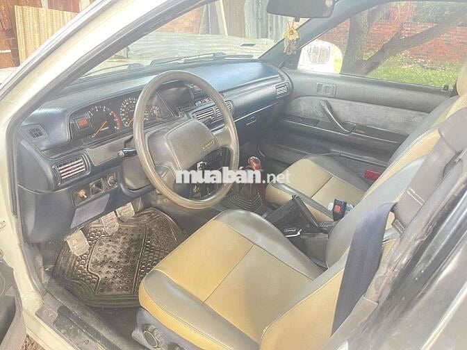 Toyota Camry 1987 Trắng