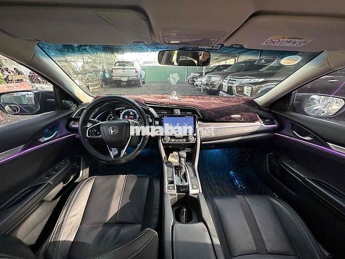 Honda Civic 1.8G 2020 Xanh đen 92000 km