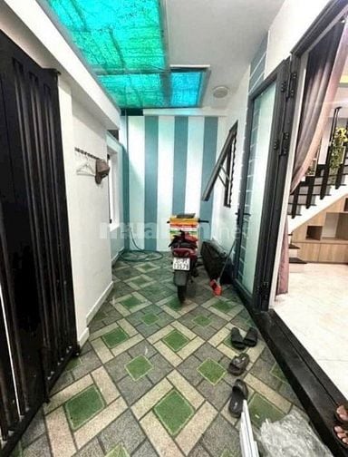 Chủ ngộp NH cần bán vội nhà mặt tiền đường Phạm Hùng, Q8 giá 1tỷ520tr