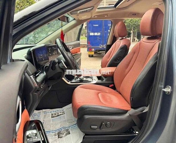 Kia Carnival 2.2D Signature 2022 Xanh ngọc