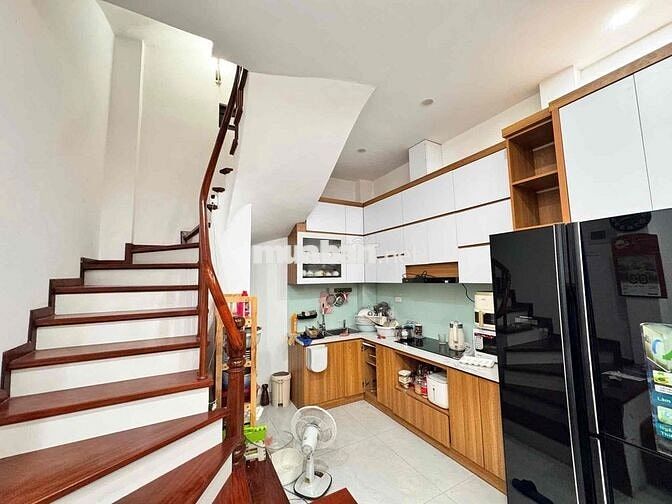 HIẾM! CHÍNH CHỦ BÁN NHÀ MINH KHAI-TRƯƠNG ĐỊNH 25m -5tầng-Ô TÔ QUA CỬA