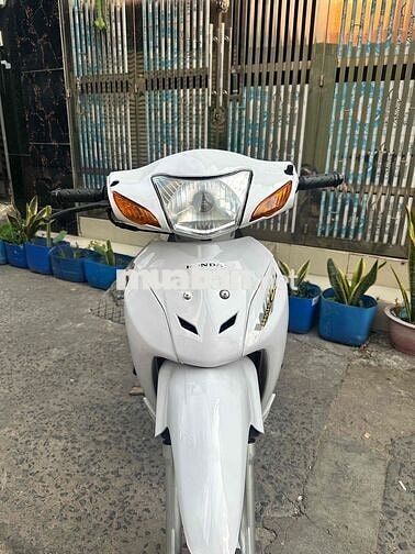 Wave 110 HQ Màu Trắng Như Hình
