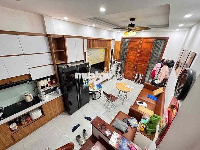 HIẾM! CHÍNH CHỦ BÁN NHÀ MINH KHAI-TRƯƠNG ĐỊNH 25m -5tầng-Ô TÔ QUA CỬA
