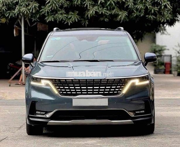 Kia Carnival 2.2D Signature 2022 Xanh ngọc
