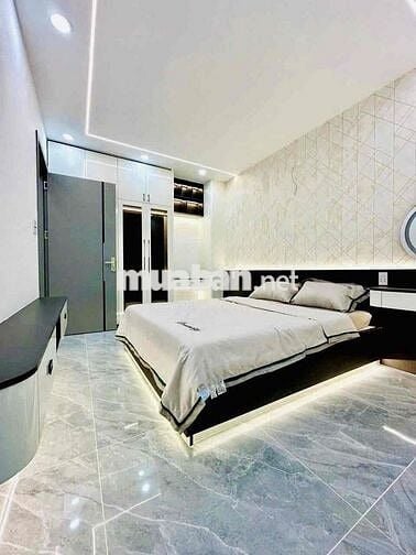 Cho Thuê Nhà DT 5x20 1Trệt 4Lầu 5Pn 6Wc Sân Ôtô Xe Tải Gần Điện lực