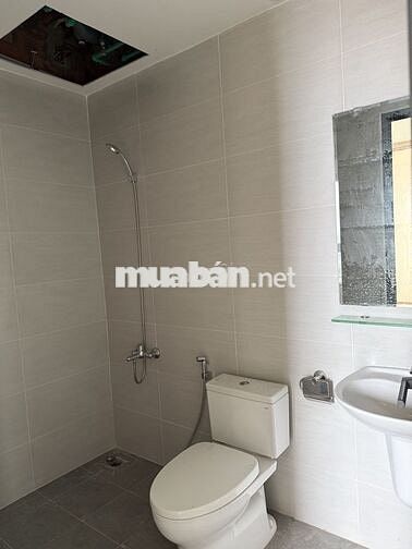 Cho thuê căn hộ Aurora Residence 2PN, 2WC view Q1