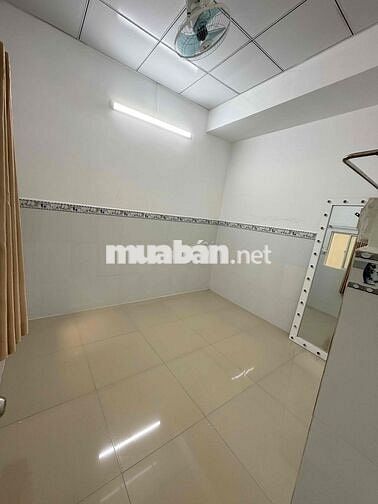 Nhà lầu mới 2 phòng hẻm 388 Nguyễn Văn Cừ