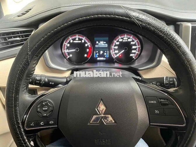 Mitsubishi Xpander 2019 Tự động Nâu 61000 km