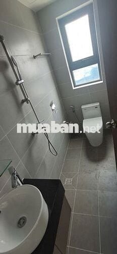 Cho thuê 2PN2WC cạnh trường  Nông Lâm
