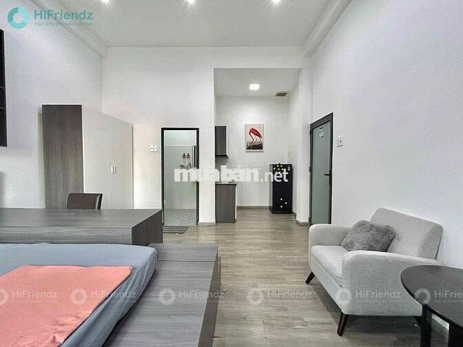 STUDIO CỬA SỔ TRỜI LỚN - NGAY CÔNG VIÊN HOÀNG VĂN THỤ
