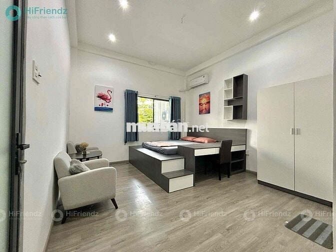 STUDIO CỬA SỔ TRỜI LỚN - NGAY CÔNG VIÊN HOÀNG VĂN THỤ