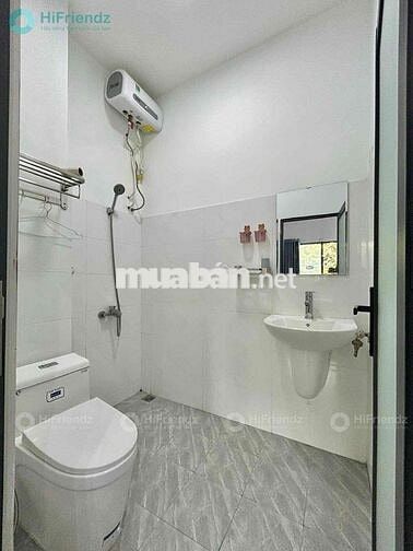 STUDIO CỬA SỔ TRỜI LỚN - NGAY CÔNG VIÊN HOÀNG VĂN THỤ