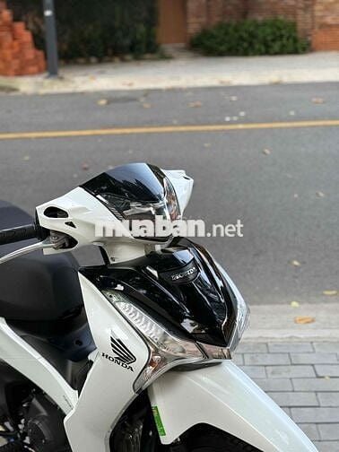 Honda Future 2025 màu trắng siêu lướt odo 5.000km