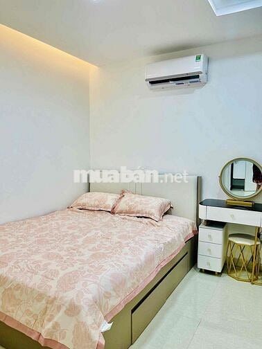Bán nhanh Sky garden 3, Quận 7, lầu 9, view sông, sẵn hđt 15tr 70.12m