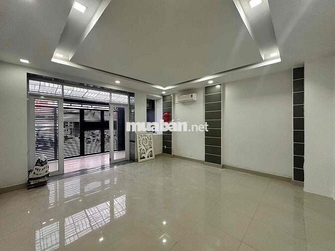 CHO THUÊ MBKD MẶT TIỀN TÔN THẤT THUYẾT - QUẬN 4 CÓ VỈA HÈ KD ĐA NGHỀ