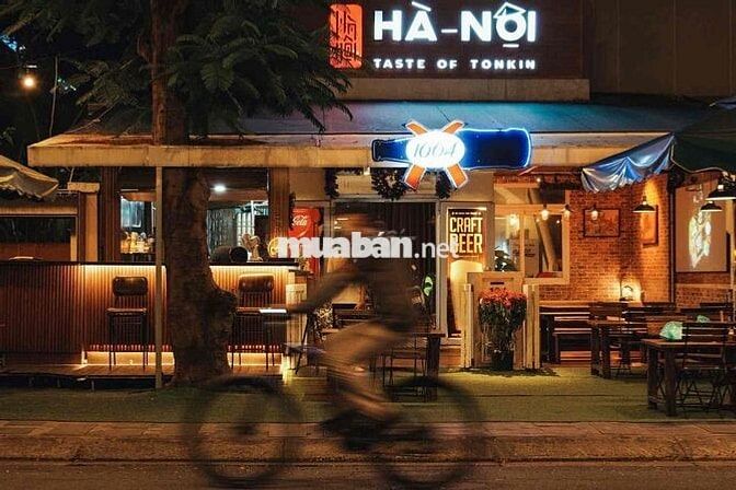 TUYỂN PHỤC VỤ ĐI LÀM LUÔN