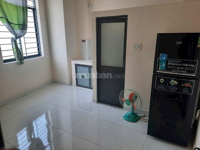 Cần bán nhà chợ đầu mối Bình Điền