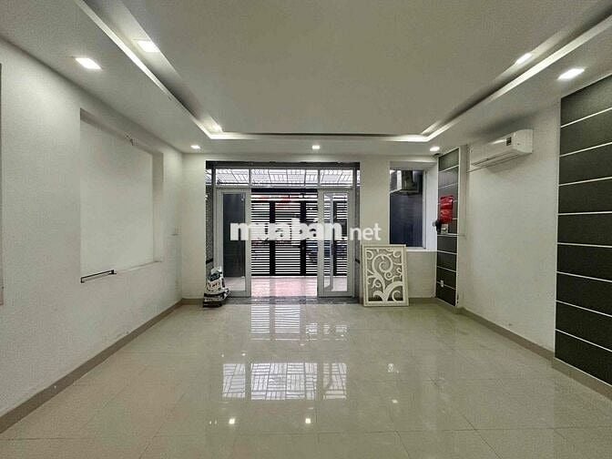 CHO THUÊ MBKD MẶT TIỀN TÔN THẤT THUYẾT - QUẬN 4 CÓ VỈA HÈ KD ĐA NGHỀ