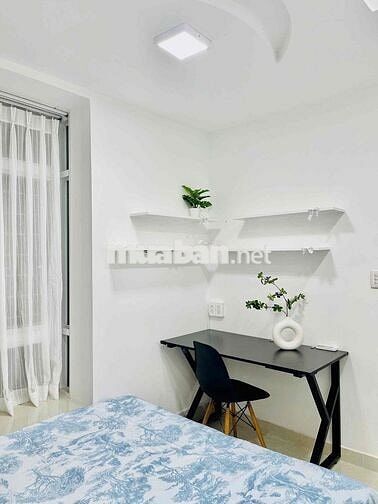 Bán nhanh Sky garden 3, Quận 7, lầu 9, view sông, sẵn hđt 15tr 70.12m