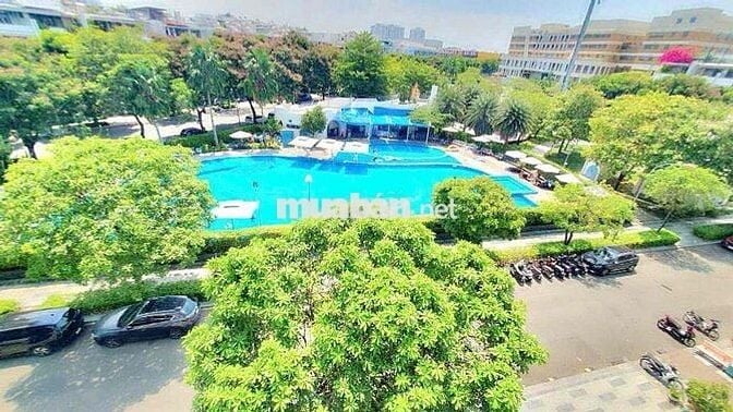 Nhà Phố Vạn Phúc City Thang Máy 5 Tầng - Văn Phòng Đẹp, View Hồ Bơi, Q