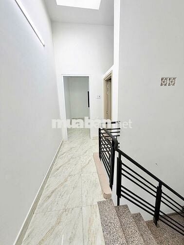 bán nhà mặt tiền đường số 45 tân quy, quận 7, dt đất 4x20m, trệt lầu 