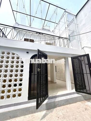 CHO THUÊ PHÒNG TRỌ FULL NỘI THẤT GẦN BÊN UFM QUẬN 7
