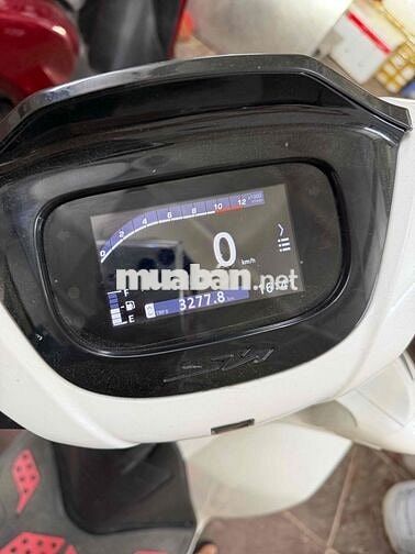 Honda SH 125i CBS 2026 Trắng